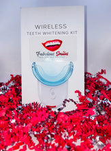 Load image into Gallery viewer, Deluxe Teeth Whitening Take Home Kit